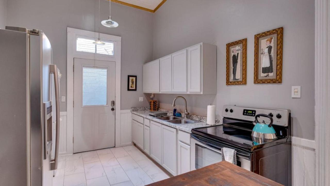 Ferienwohnung Elegant 2 Bed Directly On Forsyth Park Savannah Exterior foto