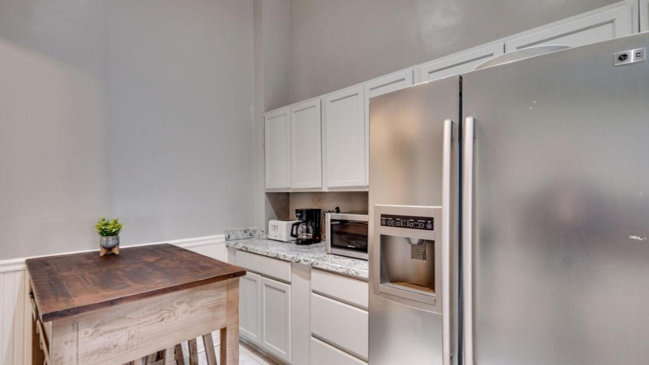 Ferienwohnung Elegant 2 Bed Directly On Forsyth Park Savannah Exterior foto