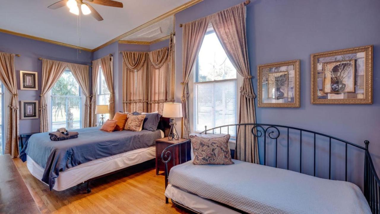 Ferienwohnung Elegant 2 Bed Directly On Forsyth Park Savannah Exterior foto